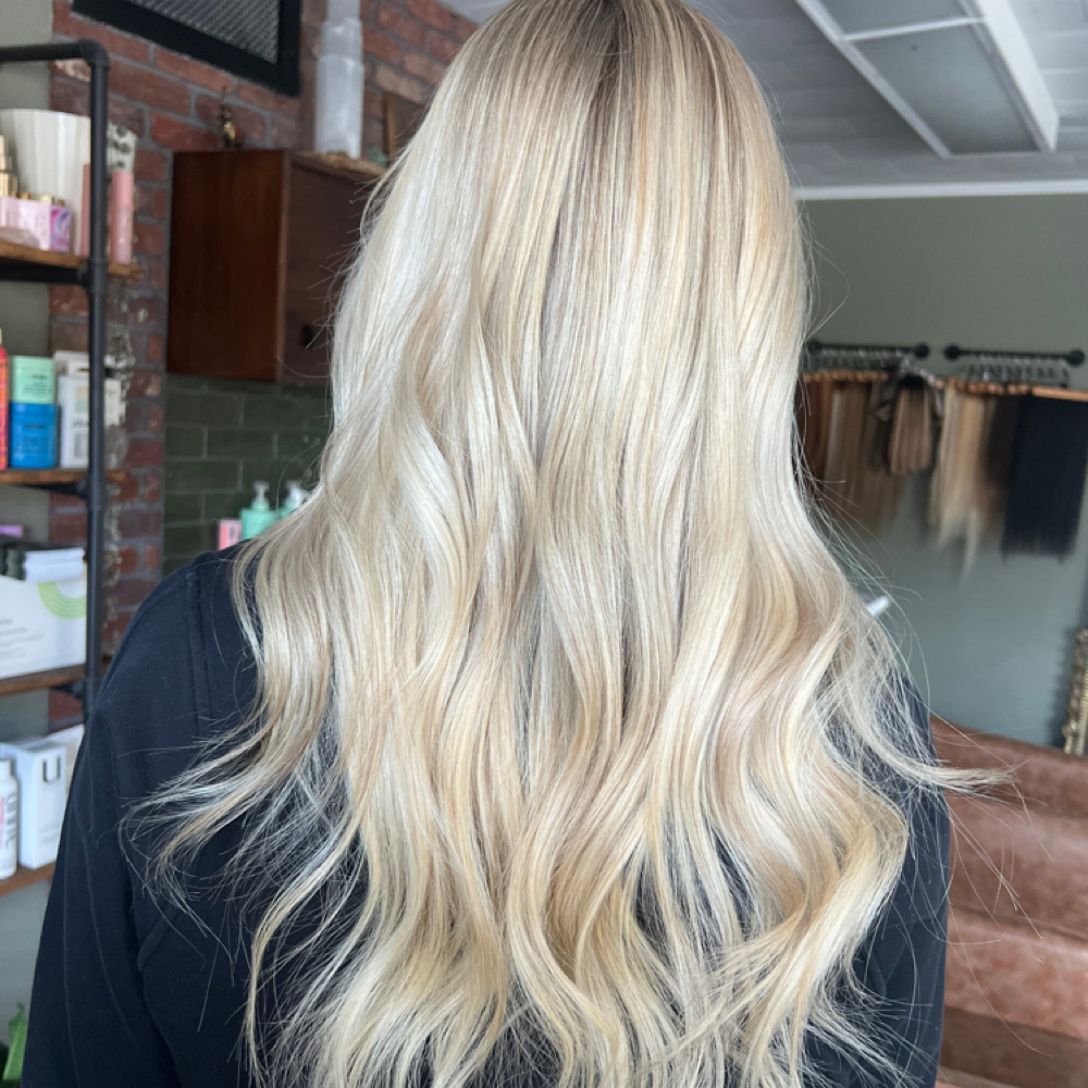Full Blonding at Killer Concepts in Middletown, NY