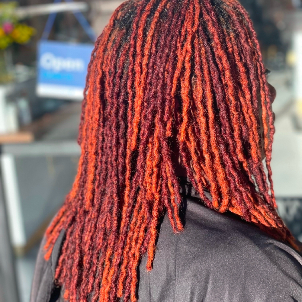 Loc Coloring