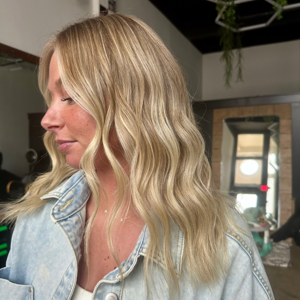 Mini Refresh (lived in clients) at eminmyhair in marion, OH