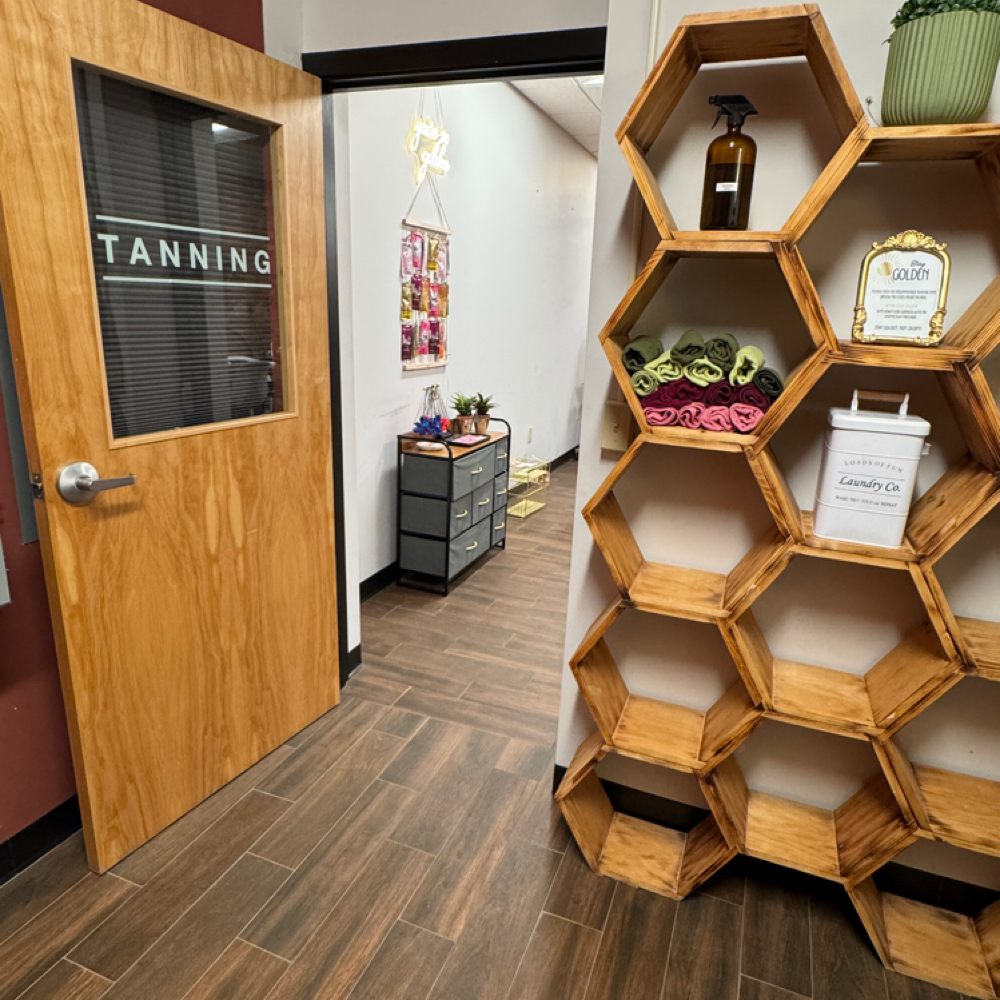 Tanning Bed- NO PACKET