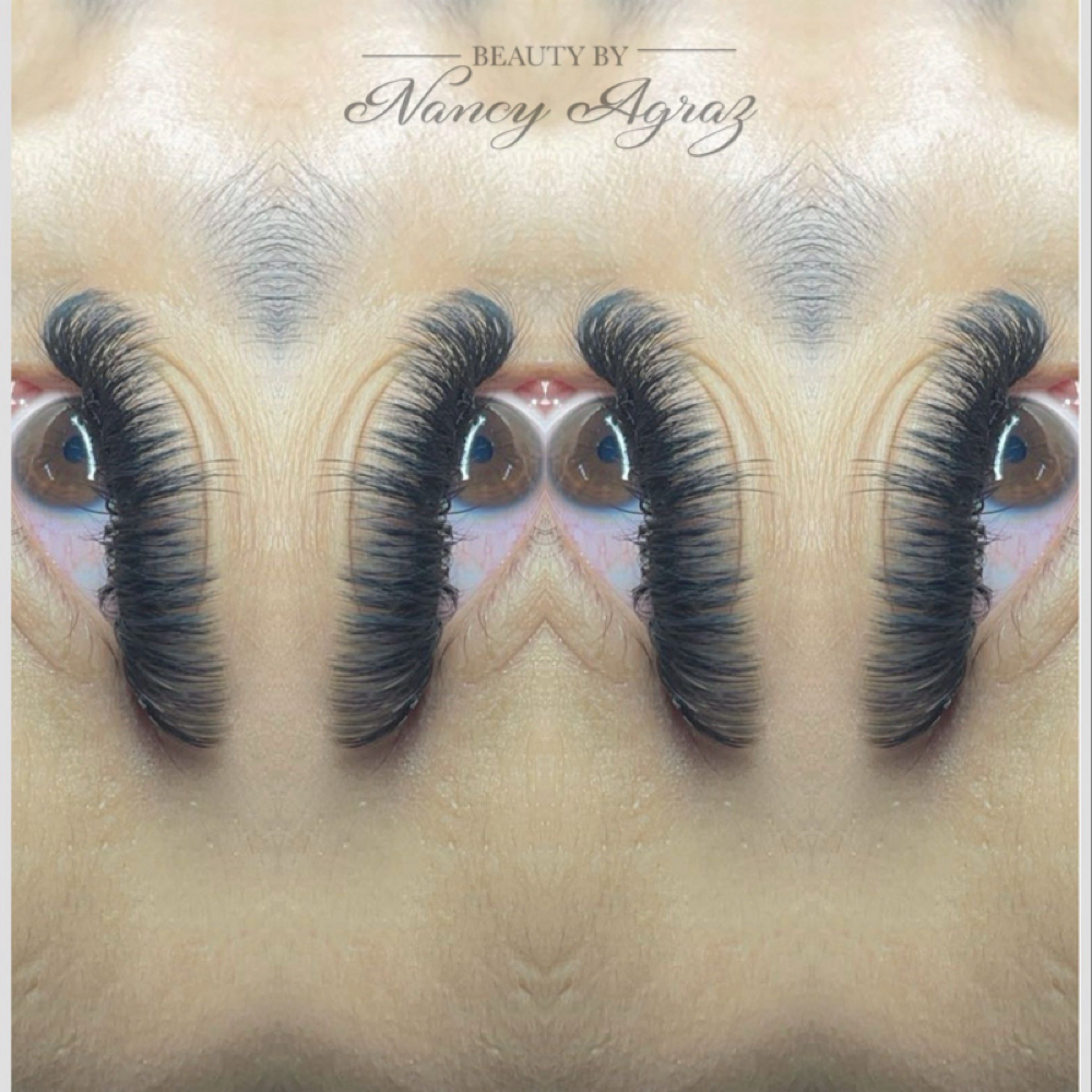 Mega Volume Refill at Boss Babes Lash & Beauty in Guymon, OK
