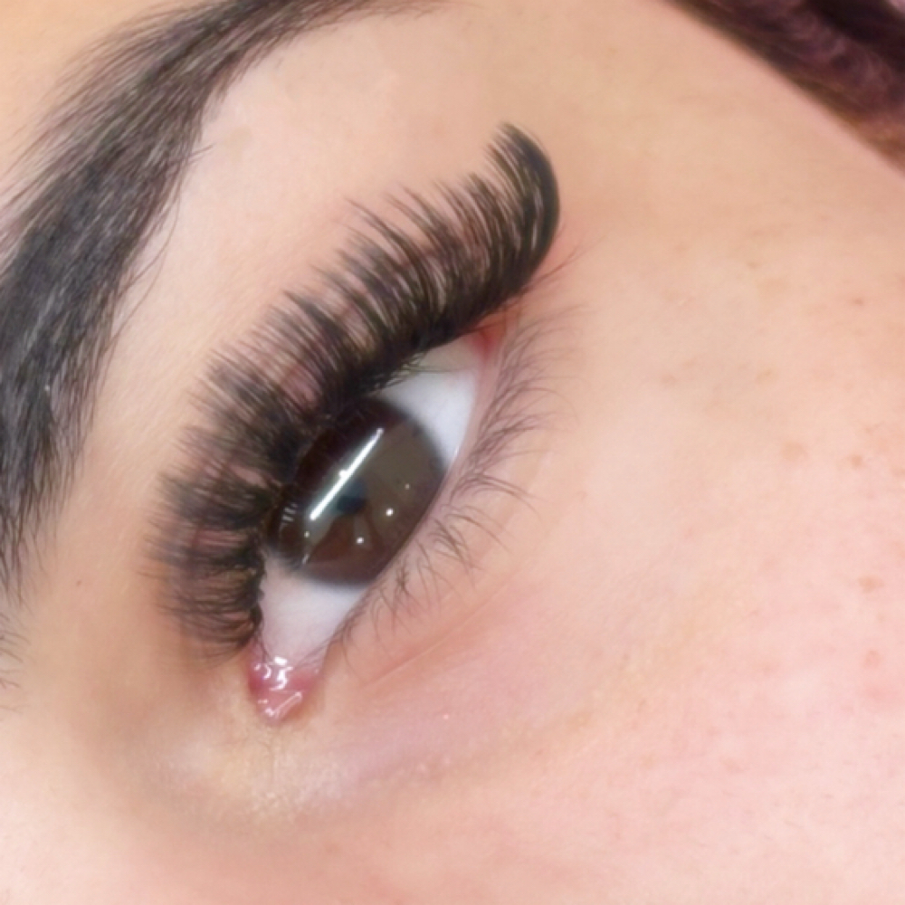 𝐕𝐨𝐥𝐮𝐦𝐞 𝐅𝐮𝐥𝐥 𝐒𝐞𝐭 at WinksbyRy Lash Studio in Leander, TX