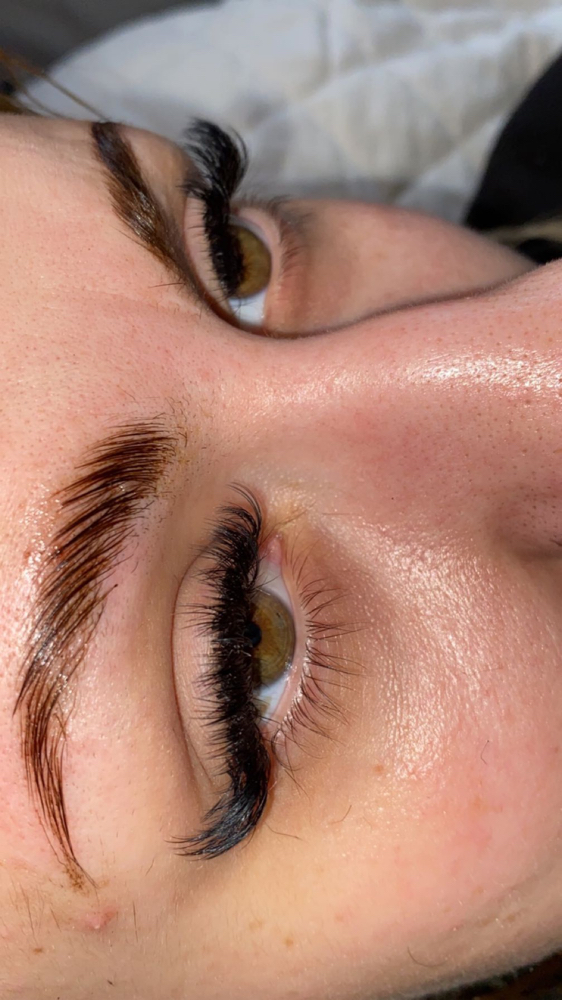 Bundle Lashes & eyebrow lamination