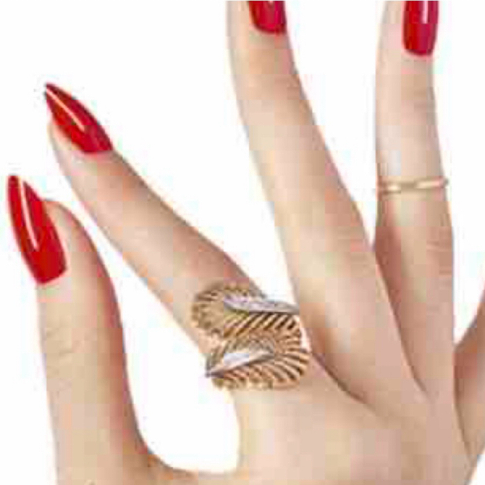 SHELLAC MANICURE (GEL MANICURE) at Mariposa Salon LLC in San Diego, CA