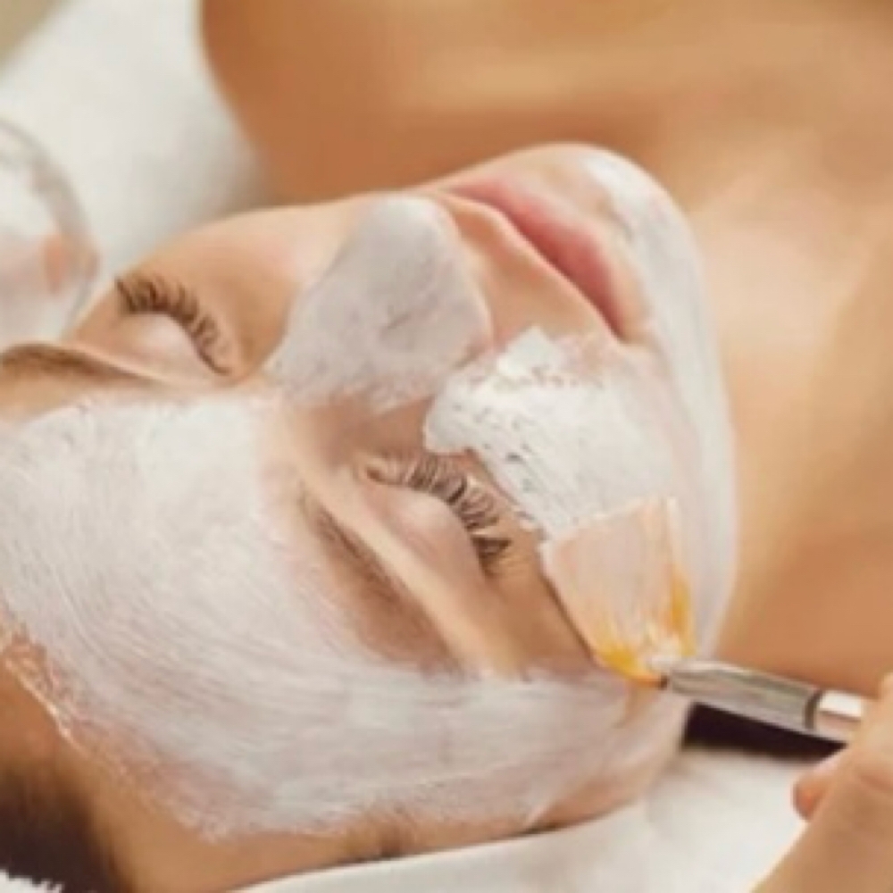 Carboxiterapia & Peeling Koreano at Carmen’s Beauty and Skincare in Fellsmere, FL