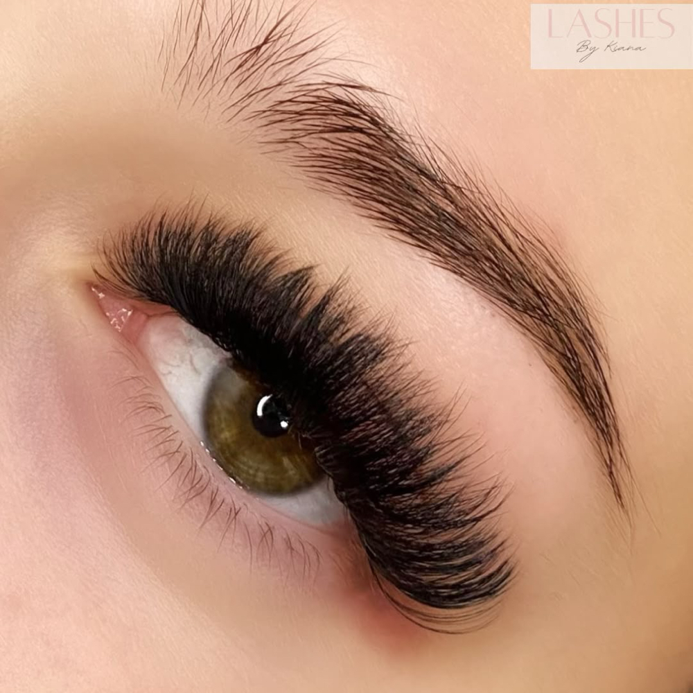 Volumen Set Of LASHES
