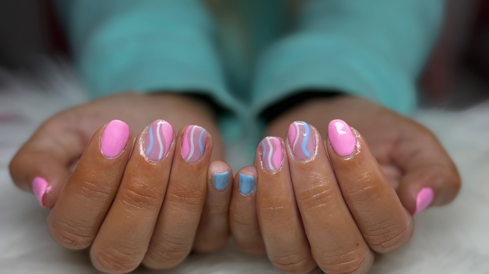 Nail Design 4 Fingers