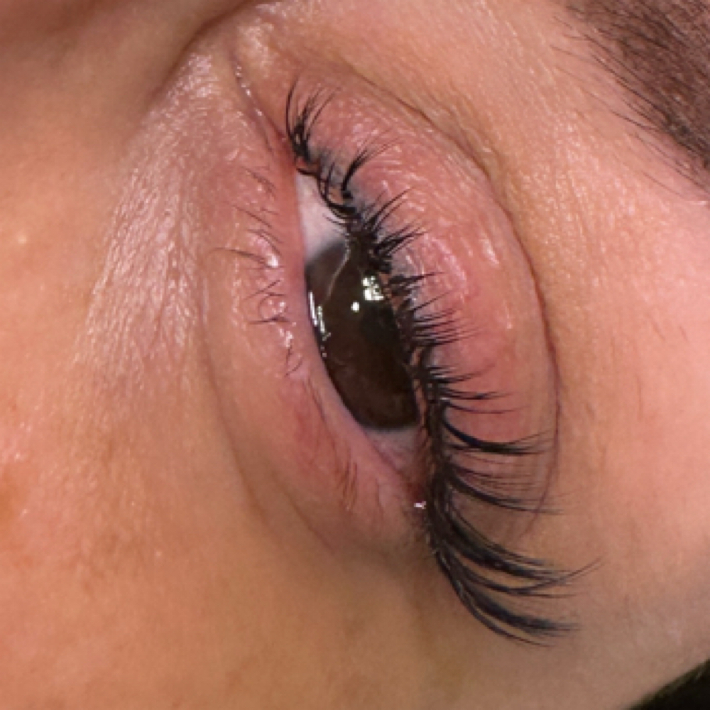 Classic Lashes at Lashes and Body Waxing by Gloria in Eastvale, CA