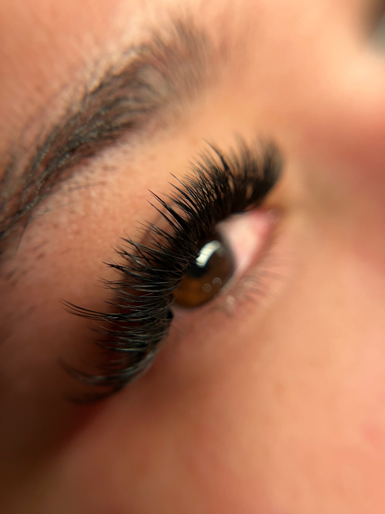 Wispy Eyelash Extension Refill