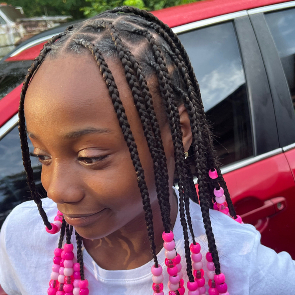 Kid Knotless Box Braids 10 & Under