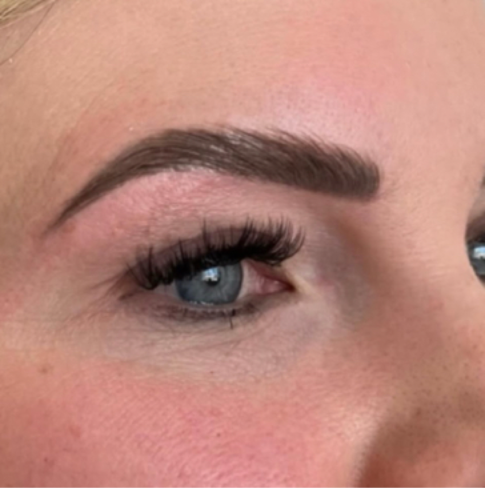 Brow Shape & Tint