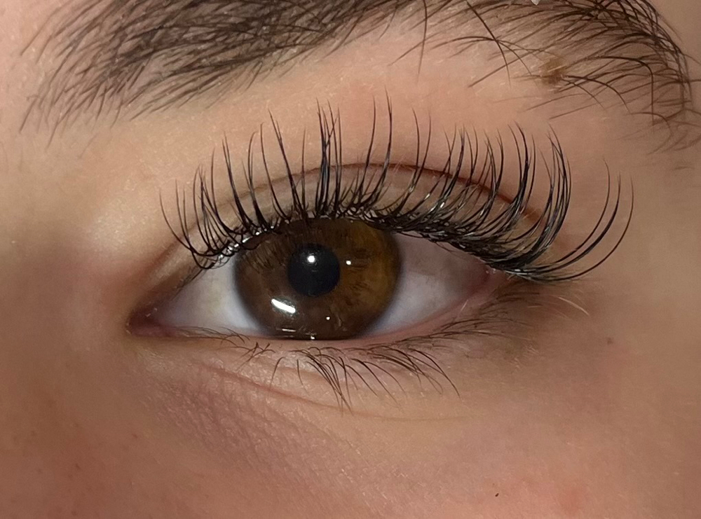 Classic Full Set at glossandglow.ko in Plainfield, IN