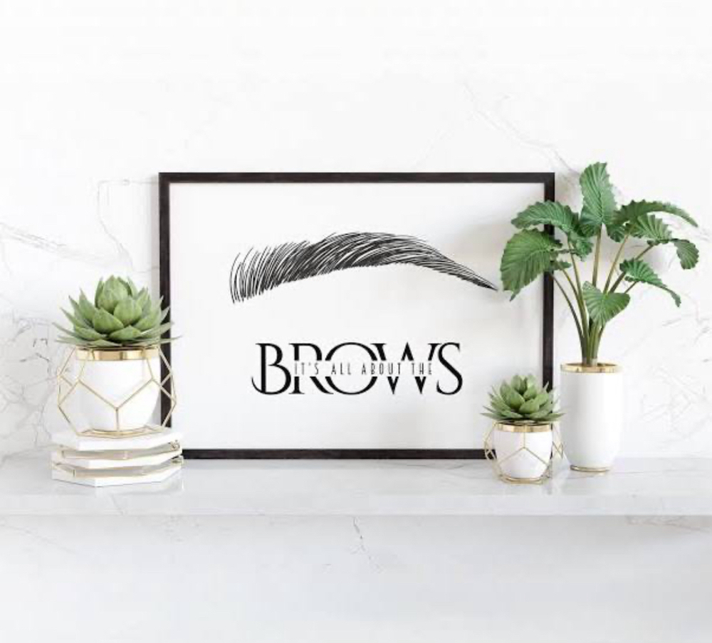 Eyebrows Spot Touch Up