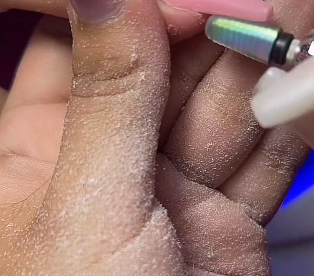 Product Removal(Gel/Acrylics/GelX) at Rosy’s Mobile Nail Care in Lakeland, FL