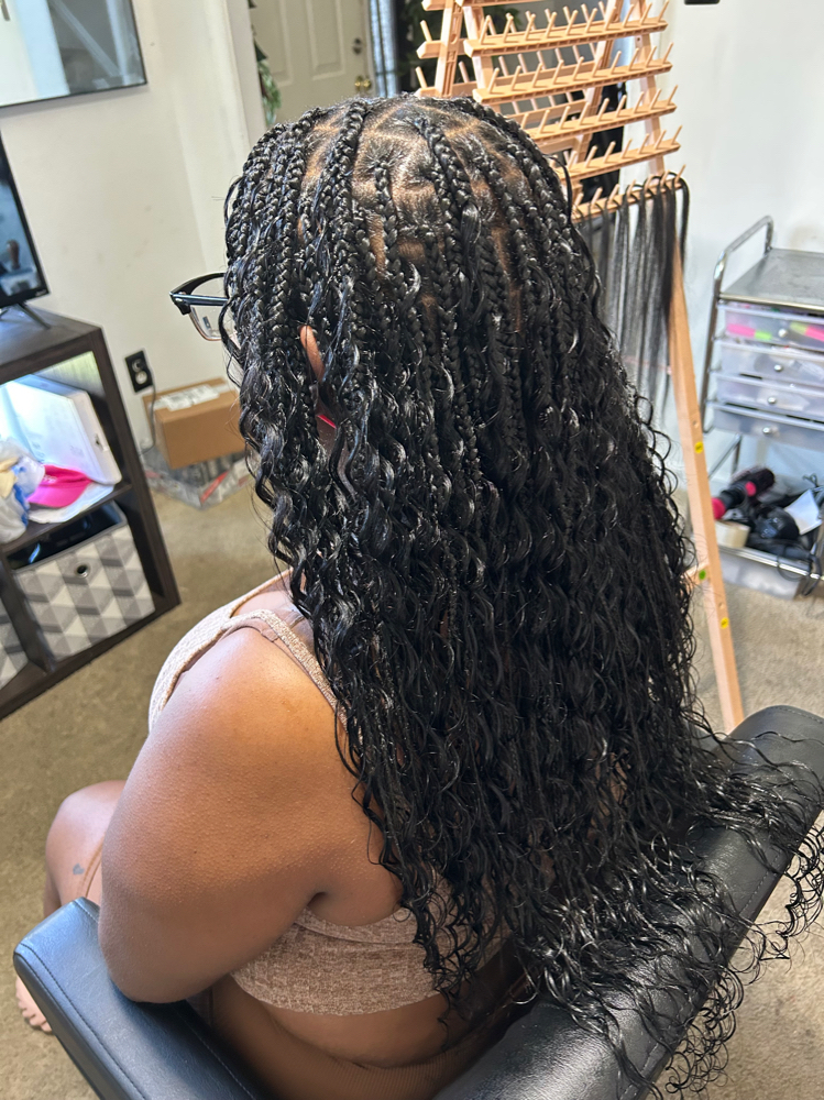 Human Hair Knotless Boho Medium/lg