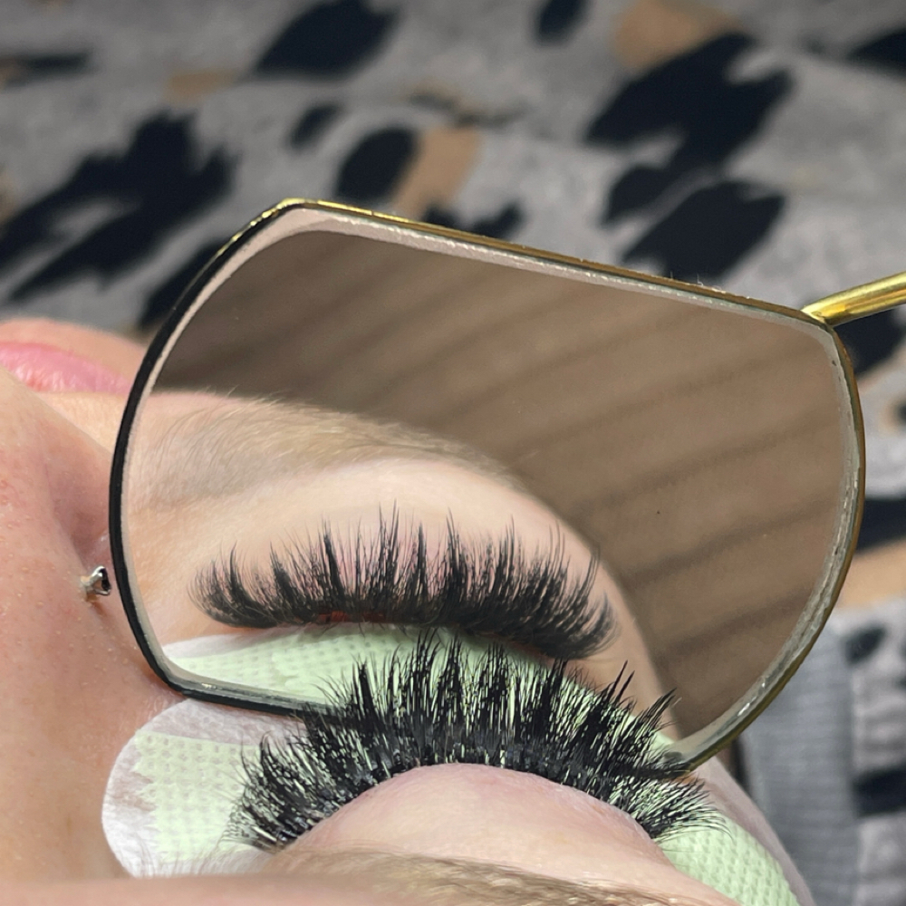 1hr 15min-Lash Fill at Michaela Cooper in Medford, OR