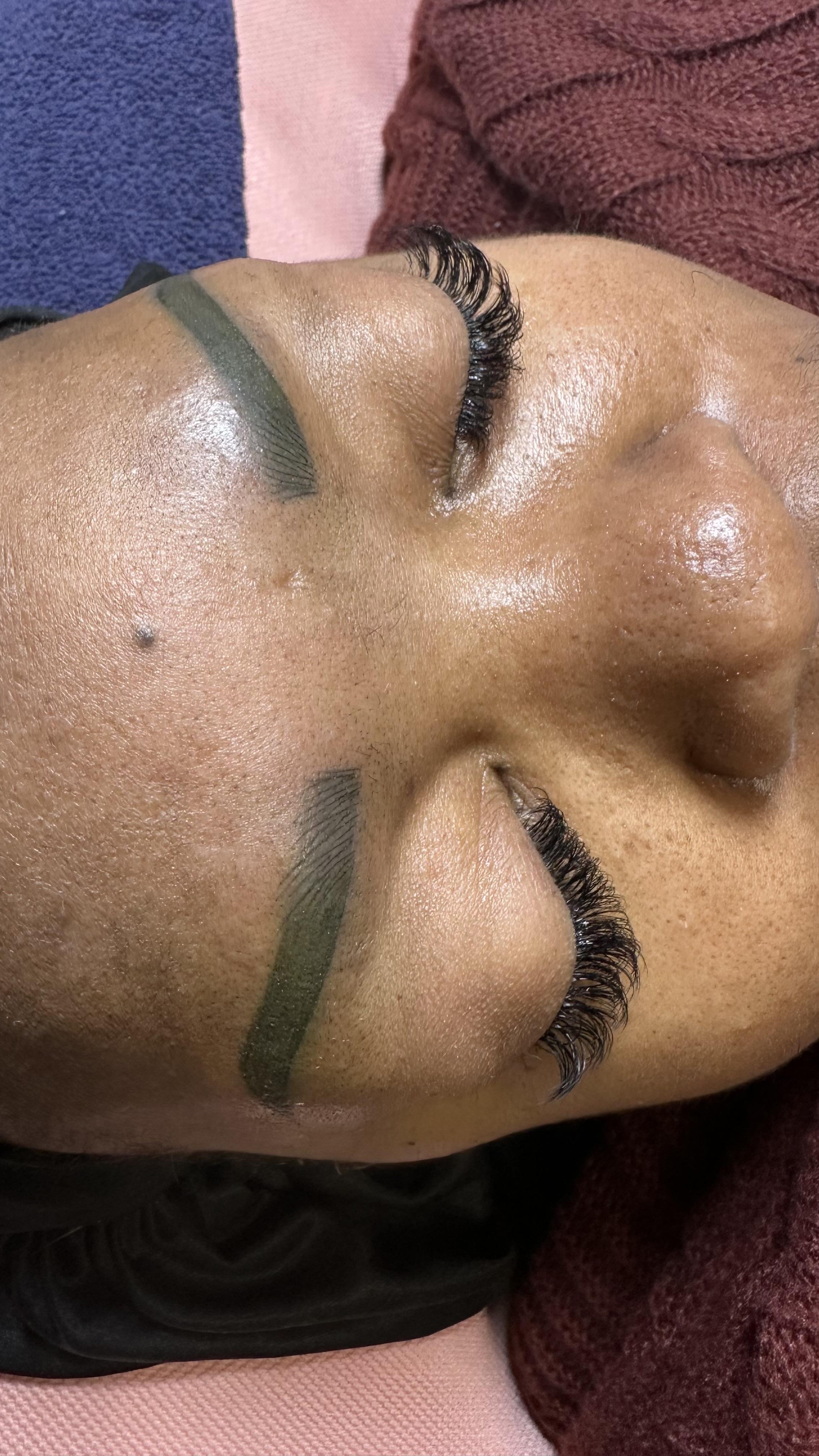 Brows Shading Touch Up