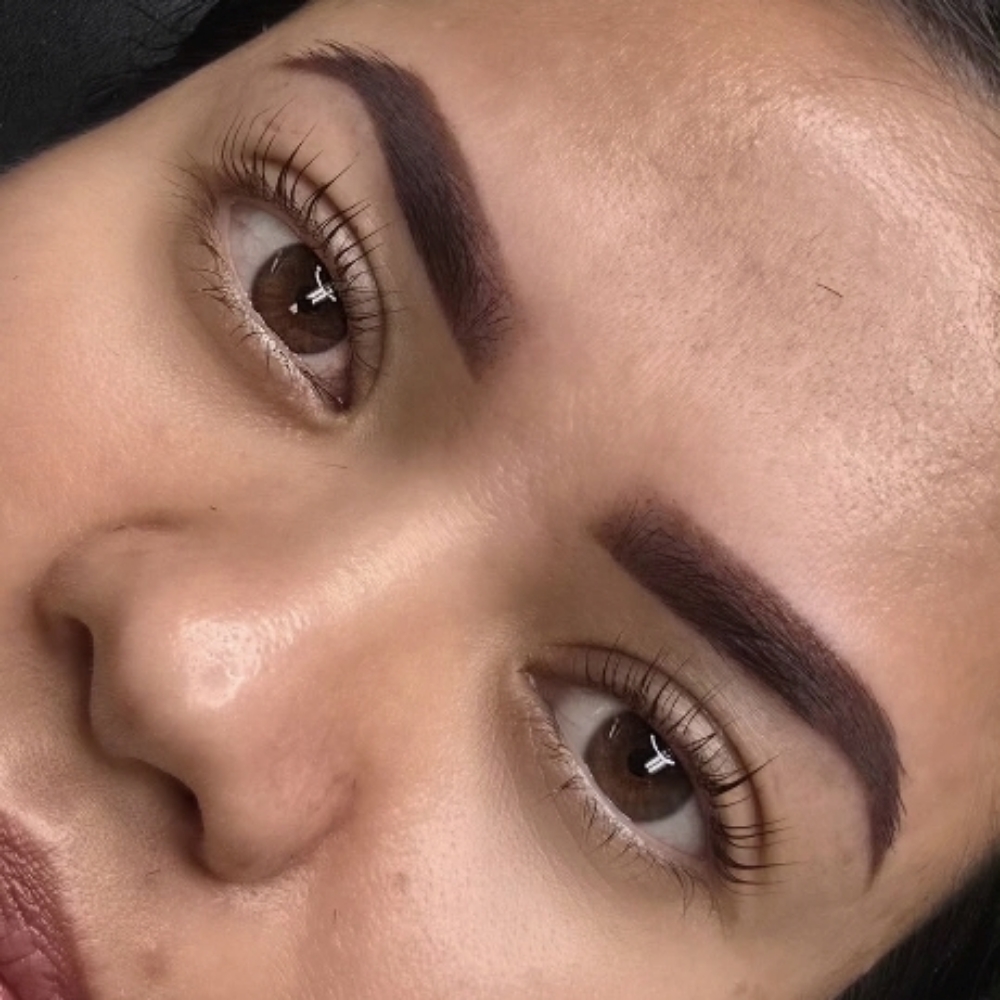 Luxe Lash Lift & Brow Wax