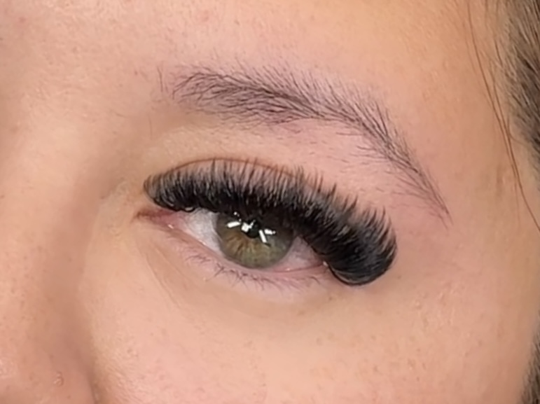 Volume Full Set at Lizxlashess in Mansfield, TX