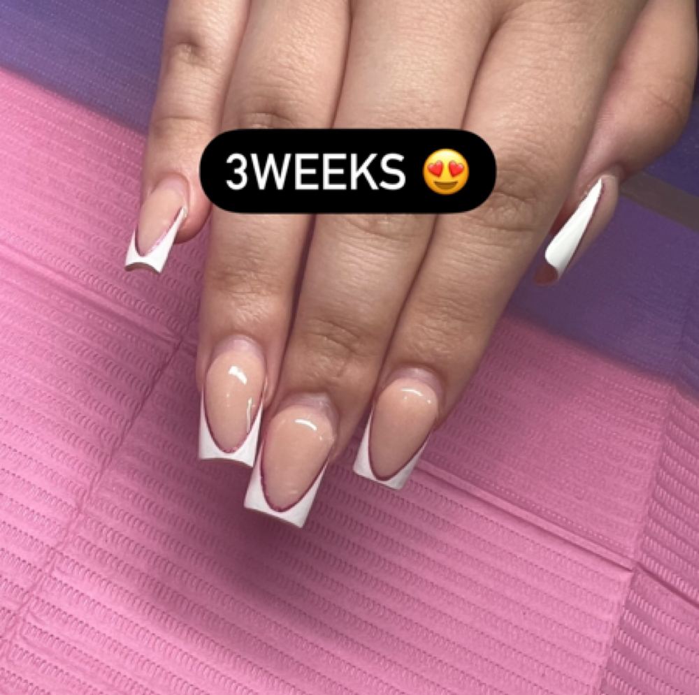 French Tip Fill at Luxxbyliv in Tulare, CA
