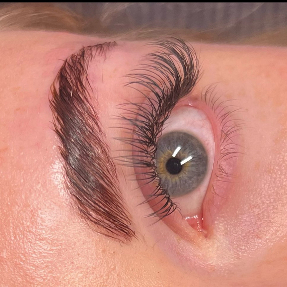 Ultimate Brow Lamination