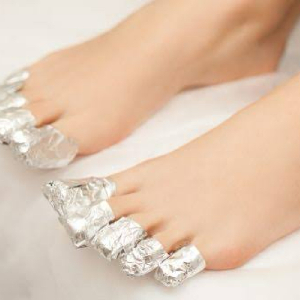 Gel Soak Off- Toes at The Studio in Great Bend, KS