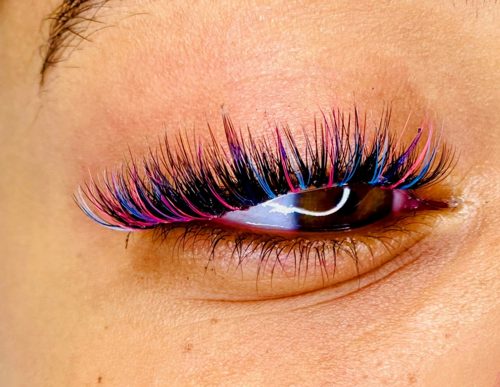 CUSTOM COLOR CLUSTER LASH