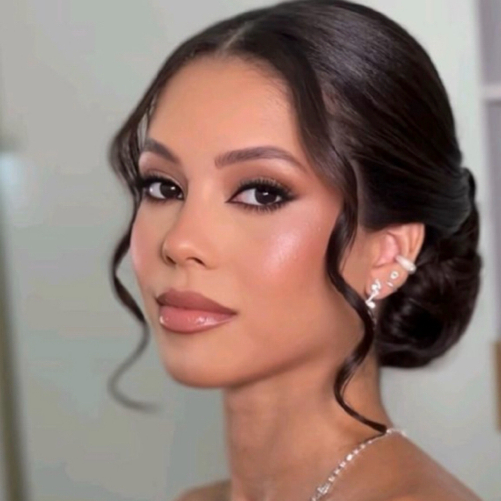 Try bridal makeup at Samantha Guzman in Beltsville Md, MD