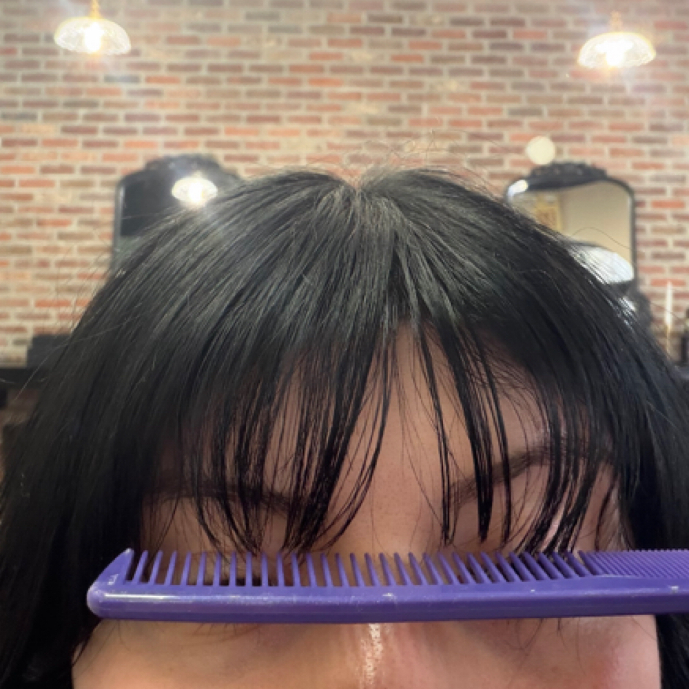 15 Minute Service at Baroque Salon in Highwood, IL