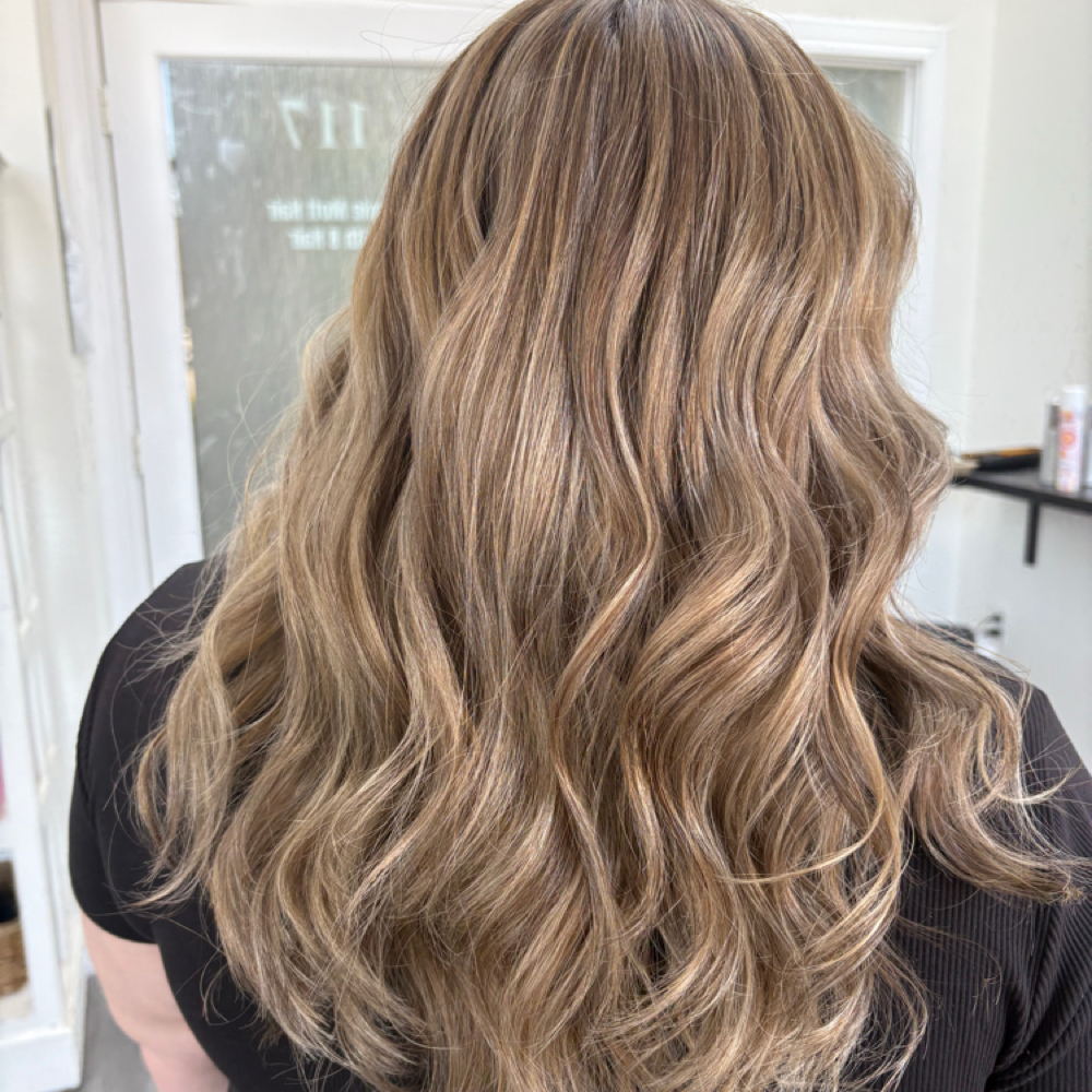 Women’s Cut at Nicole Mott Hair in Keller, TX