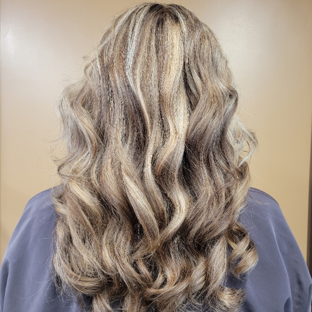 Highlight-Cut w/ JW current Clients at Texture Salon Salem in Salem, MA
