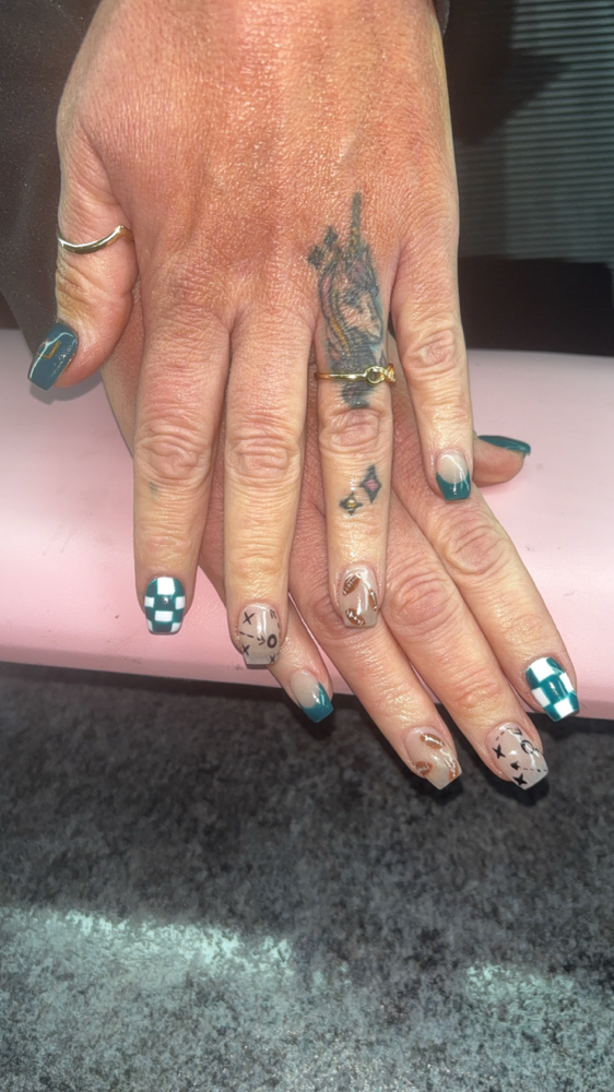 Acrylic Fill In at TyLee Boadle in Great Falls, MT