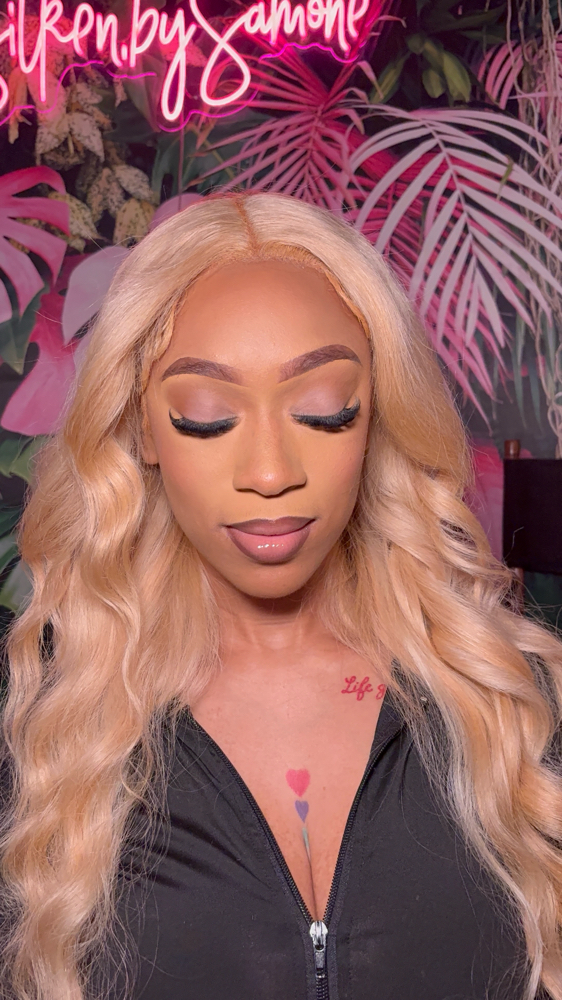 SIGNATURE Soft Glam