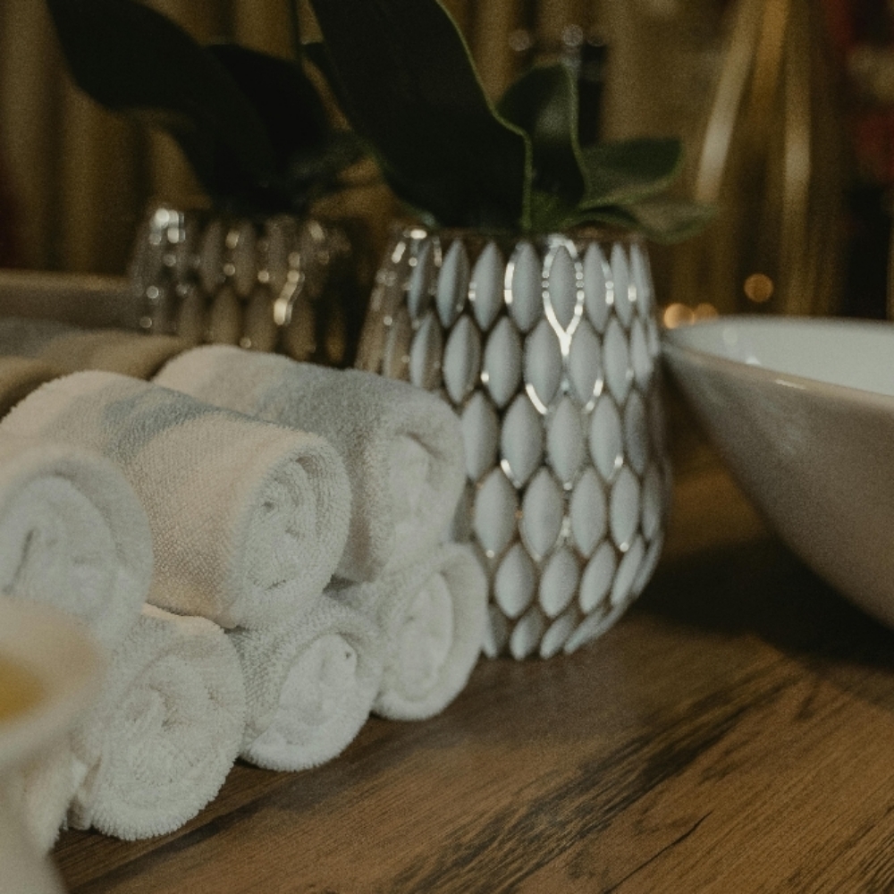 40-min Indian Head Massage at Golden Hour Beauty & Wellness in Mount Airy, NC
