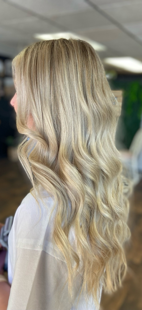 LUXURY Full Blonding Service