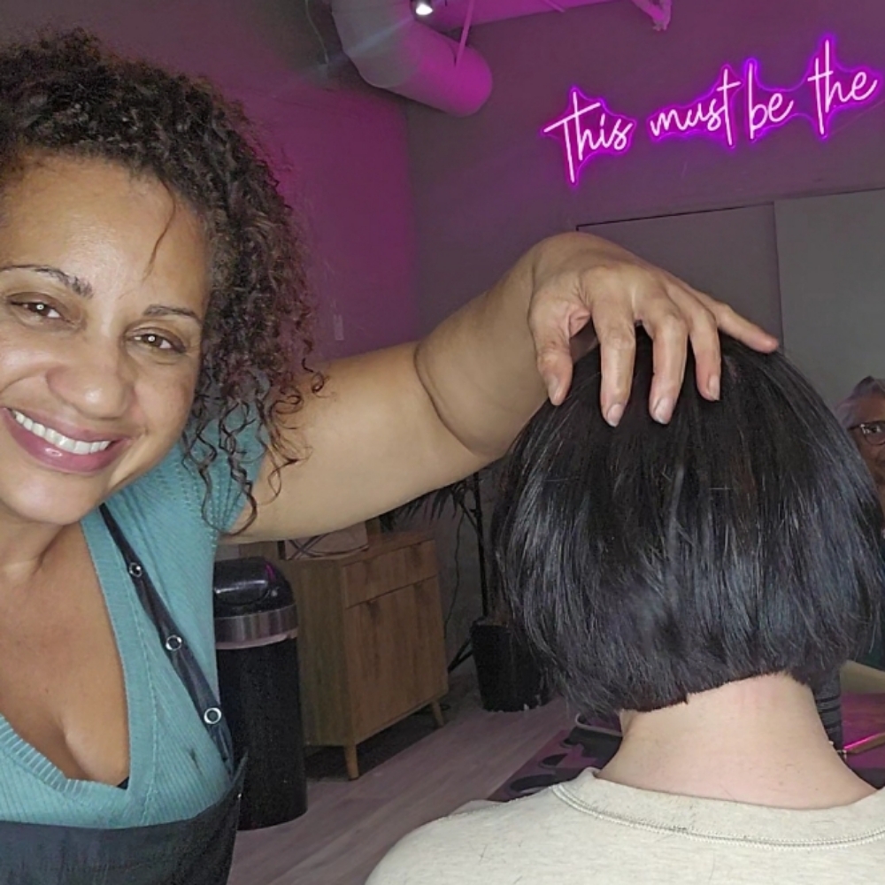 Women's Haircut + Style at Melanie Charlton Hair in Los Angeles, CA