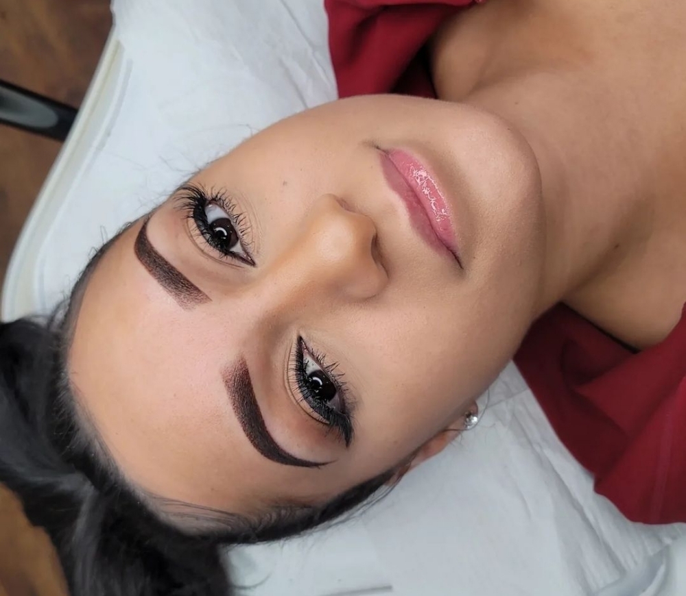 Permanent Make-up Brows