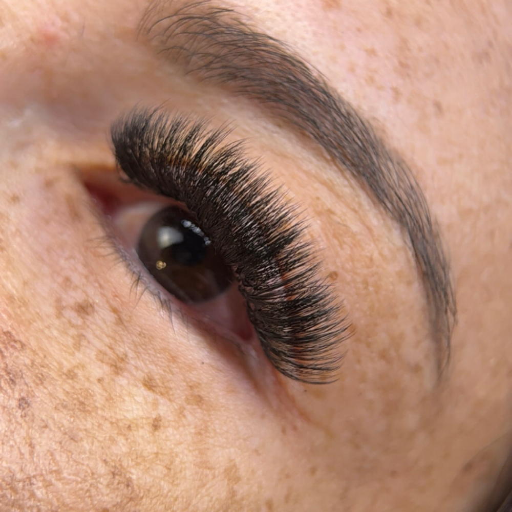 Extended Lash Extension Refill at The Lash Barn in San Antonio, TX