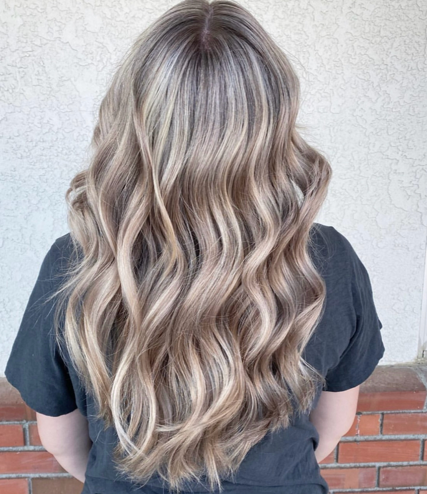 Full Head Highlight at sincitystrands in Las Vegas, NV
