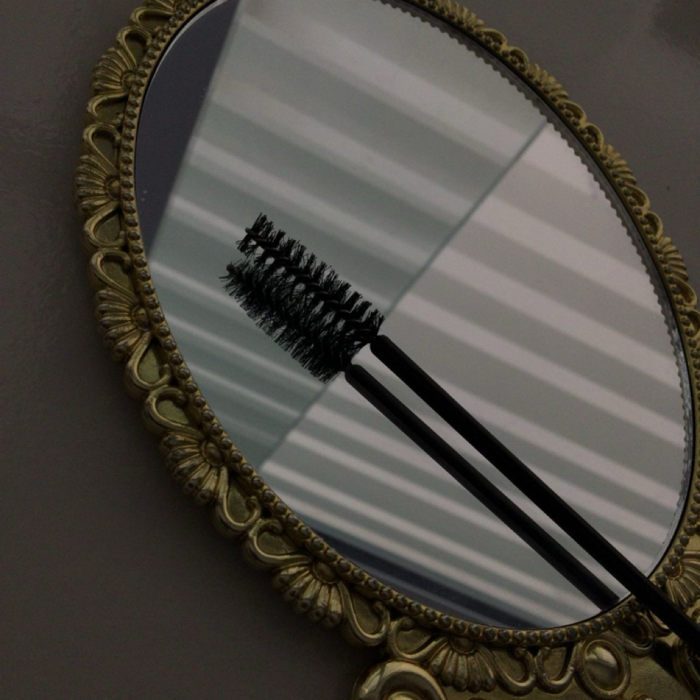 Tinting (Brows or Lashes) at Luminous Rose Waxing in Hurst, TX