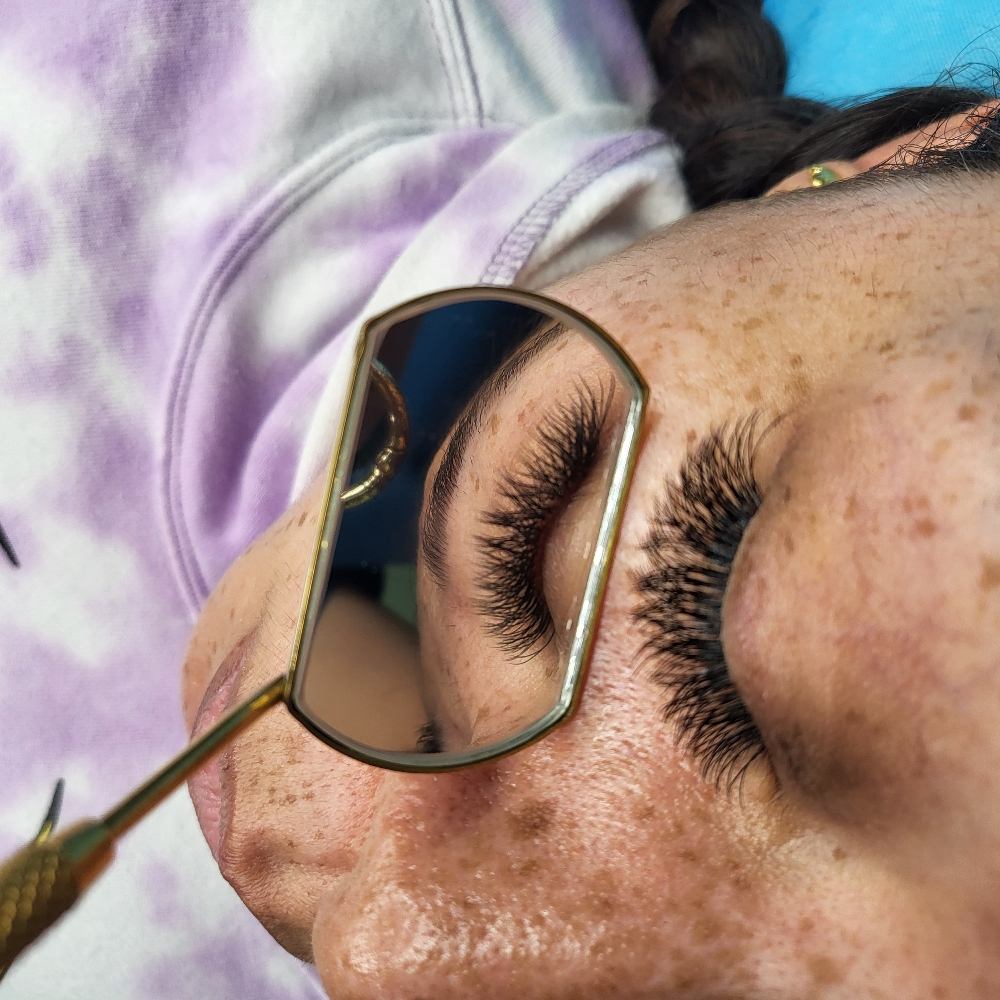 Hybrid Lash Fill (2-3 Weeks)