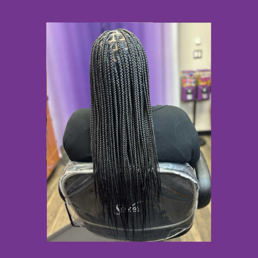 KNOTLESS Mid Back $225 at Hair By Tiffany in Longview, TX