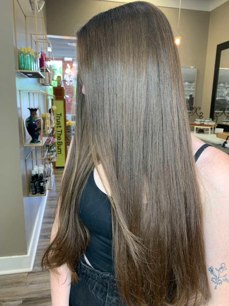 Womens Haircut at Courtney Nealy in Hunt Valley, MD