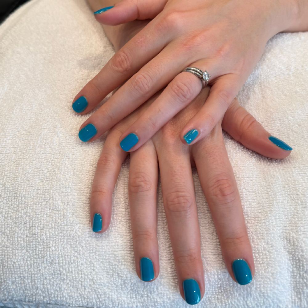 Dazzle Dry Manicure at Lombard Nail Spa in San Francisco, CA