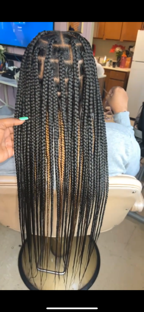 Small Knotless Braids