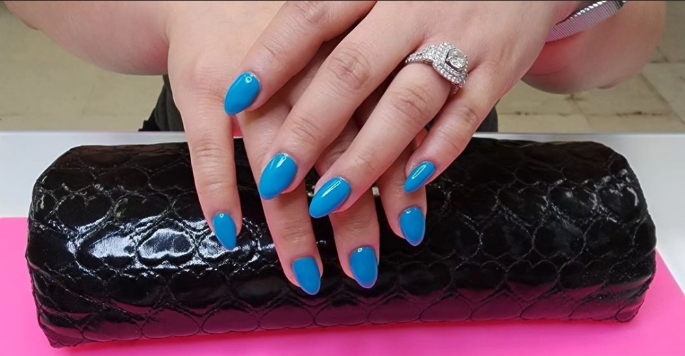 Structure Gel Manicure