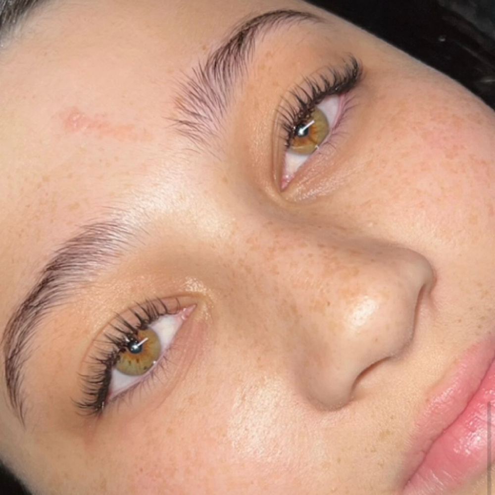 Classic Lash Extenstions at Emmaculate in Fayeteville, NC