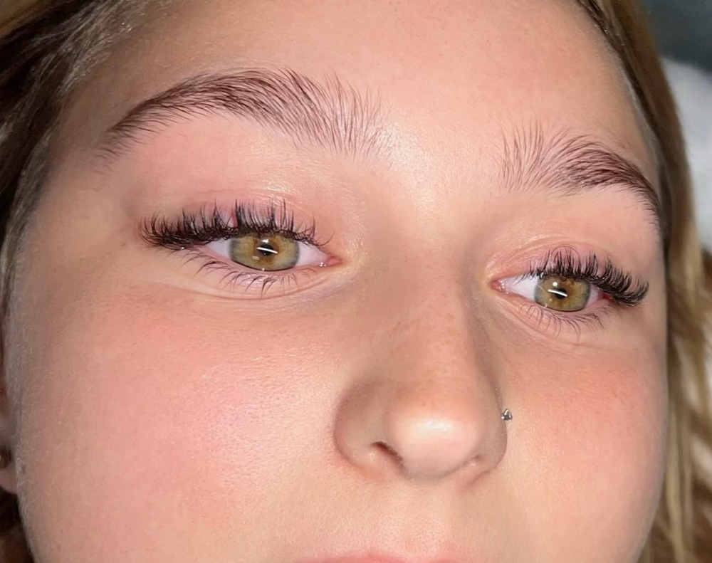 Classic Lash Extenstions