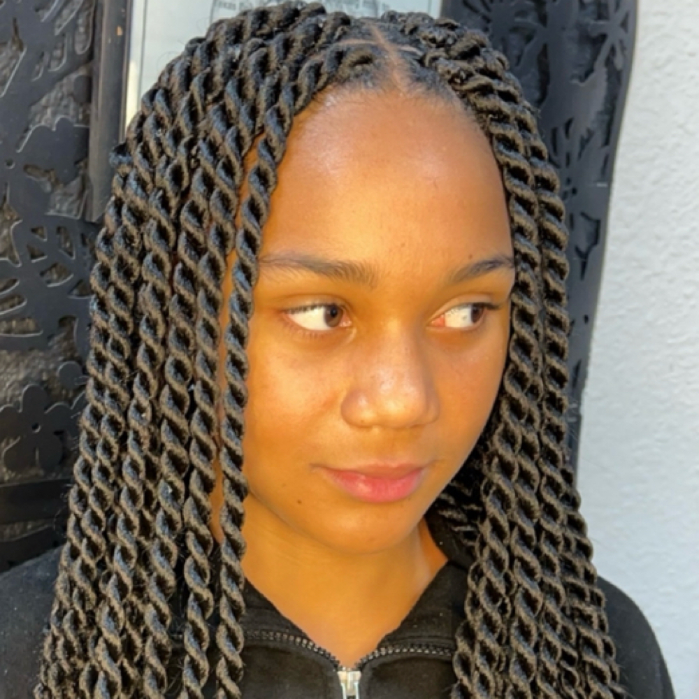 Medium Senegalese Twist