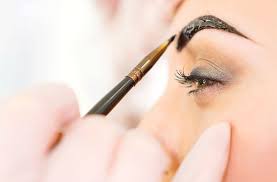 Eye Brow Tinting